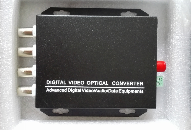 4路正视频+1路反向数据光端机|ZX-4V1D |220V/FC20KM
